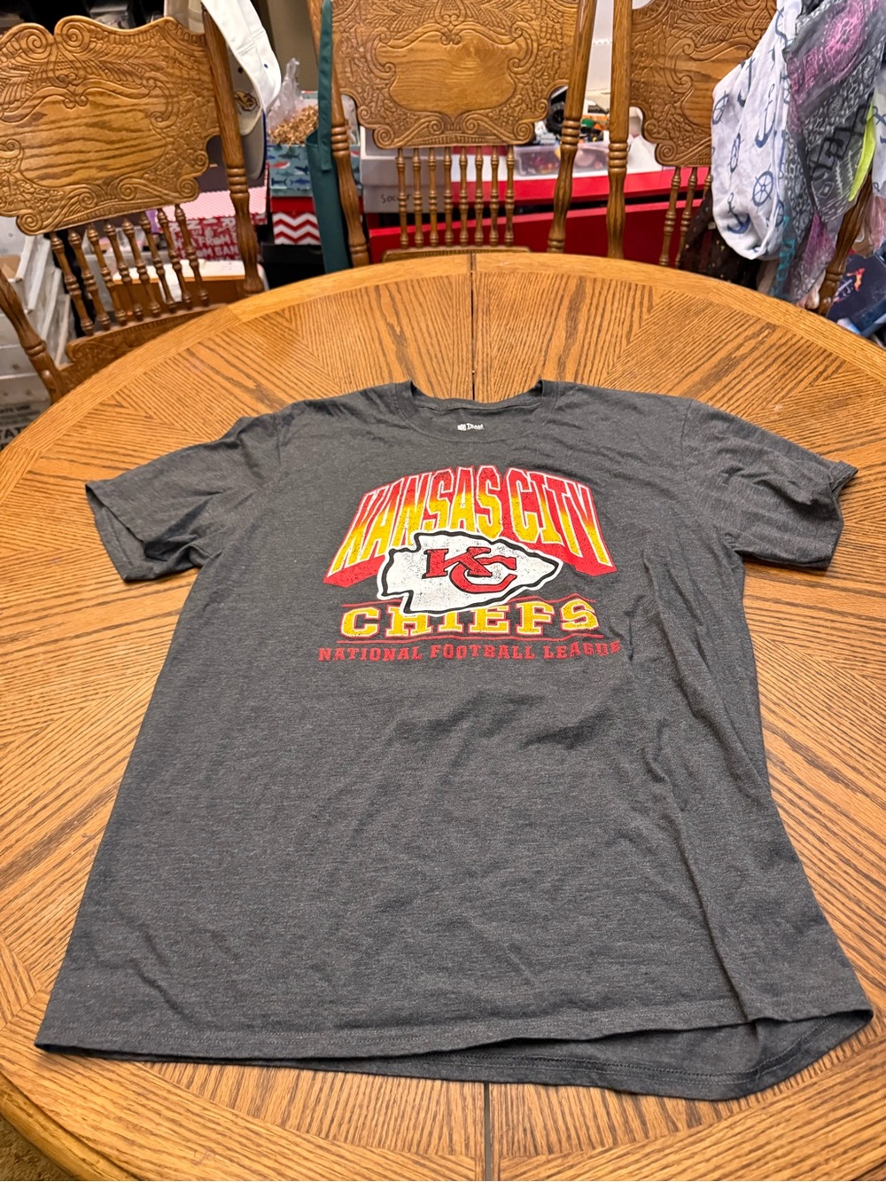 NFL TeamKansas City Chiefs Men's Gray Graphic T-Shirt